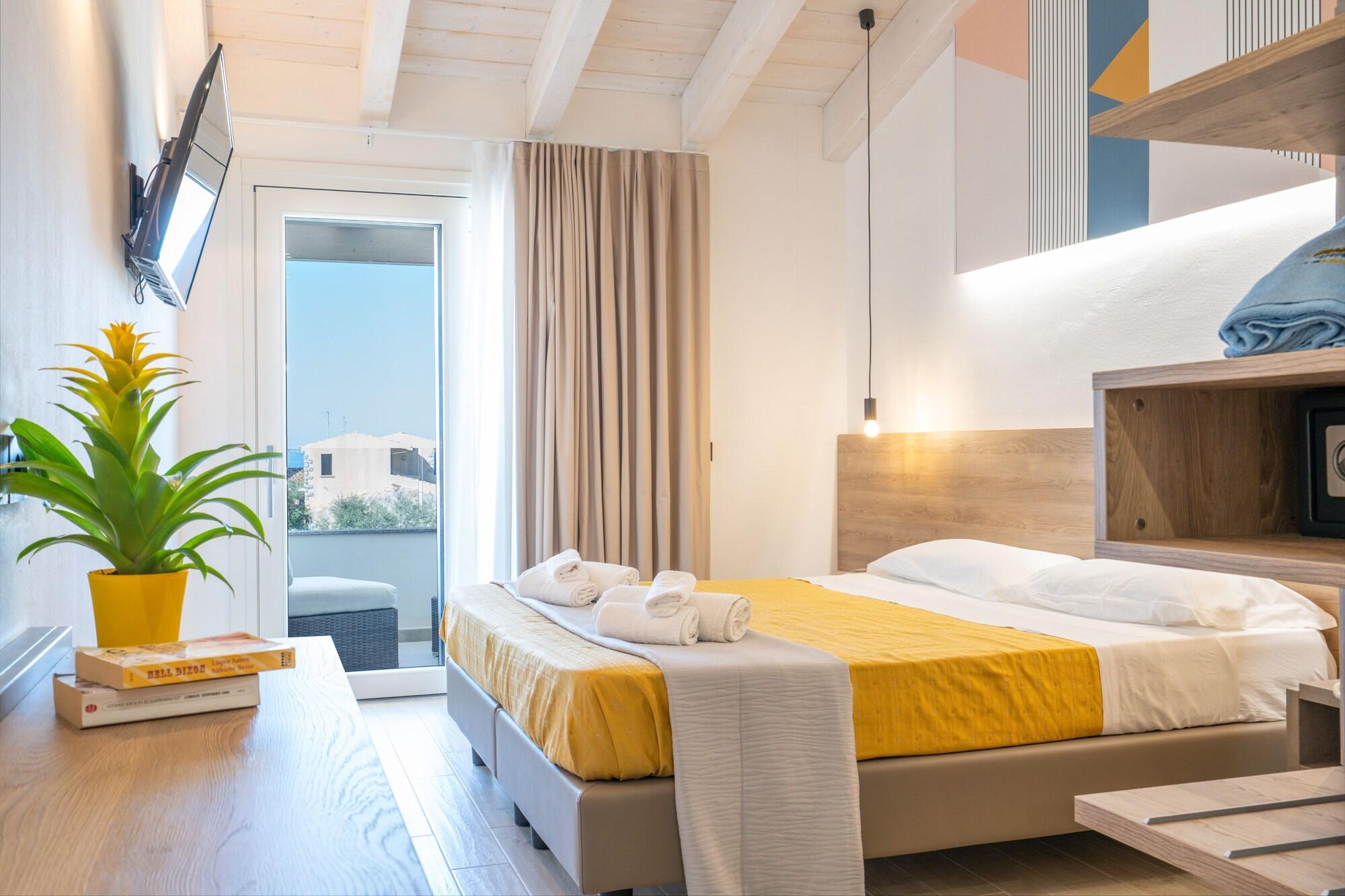 Horizon Hotel Badesi Luaran gambar